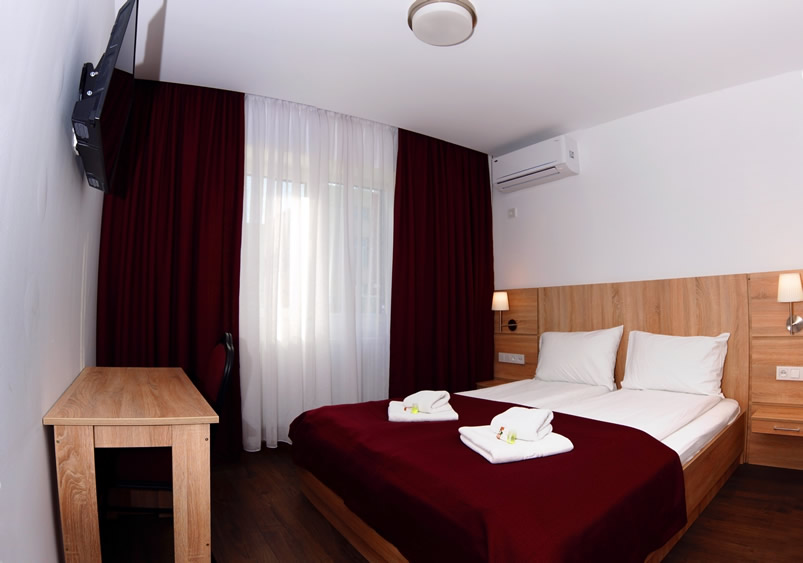 Cameră dublă matrimonială